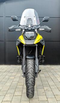 SUZUKI V-STROM 1050