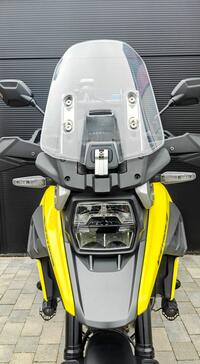 SUZUKI V-STROM 1050