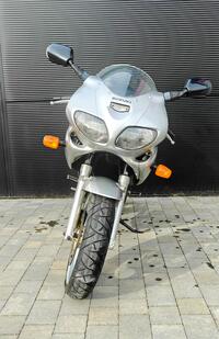SUZUKI SV650S