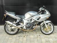 SUZUKI SV650S