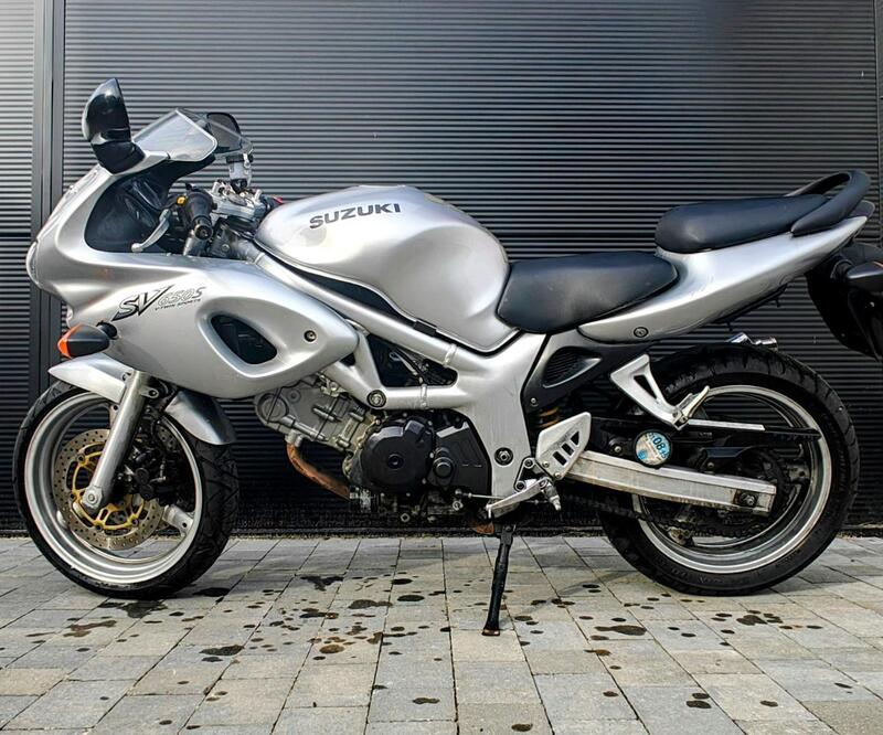 SUZUKI SV650S