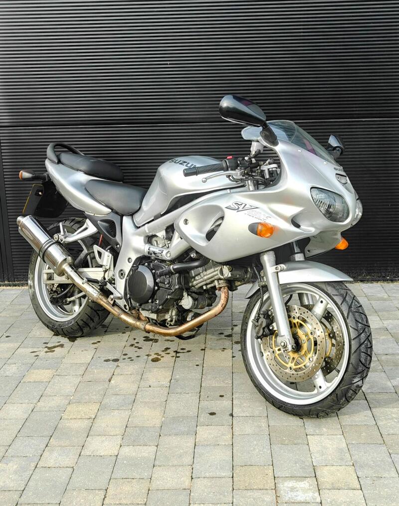 SUZUKI SV650S