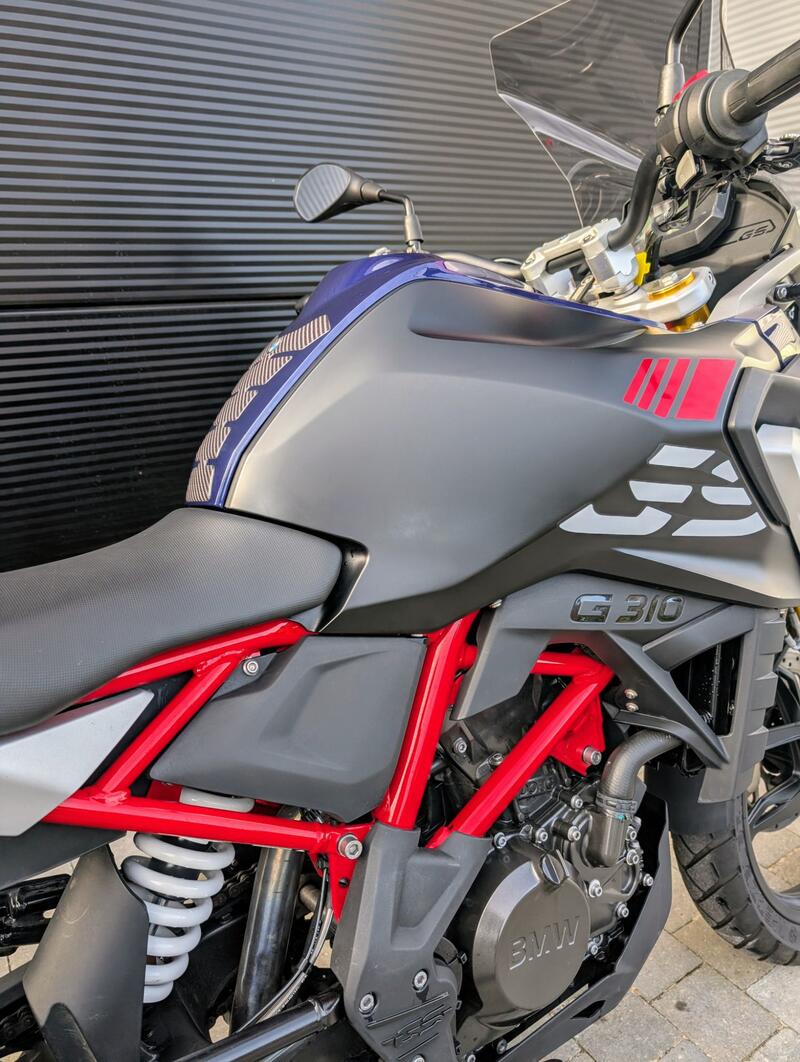 BMW G310GS