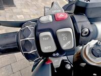 BMW R1200RS