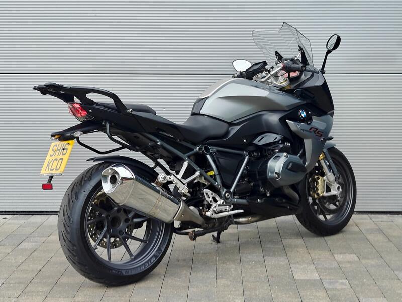 BMW R1200RS