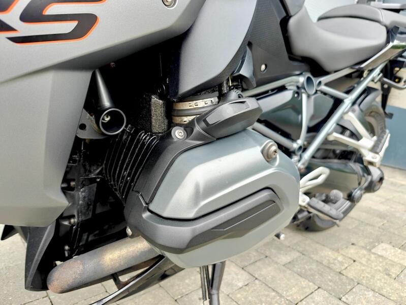 BMW R1200RS