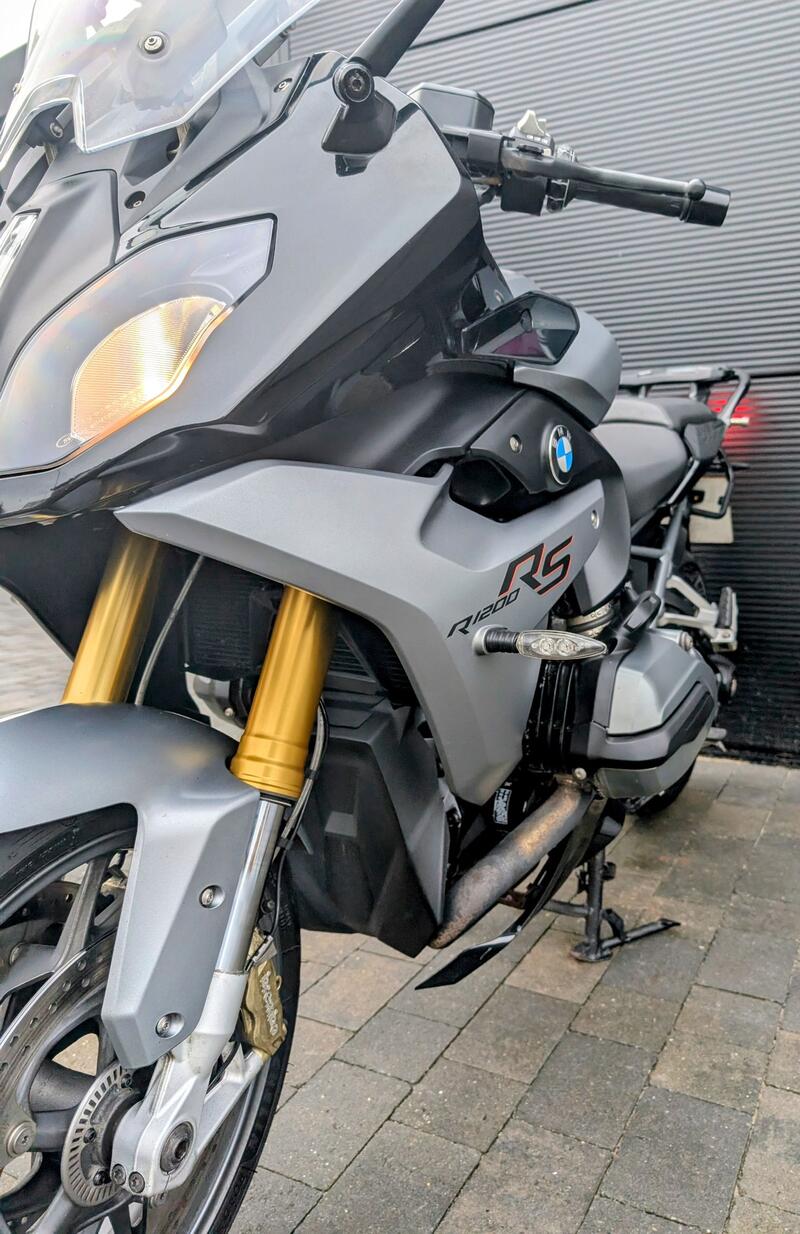 BMW R1200RS