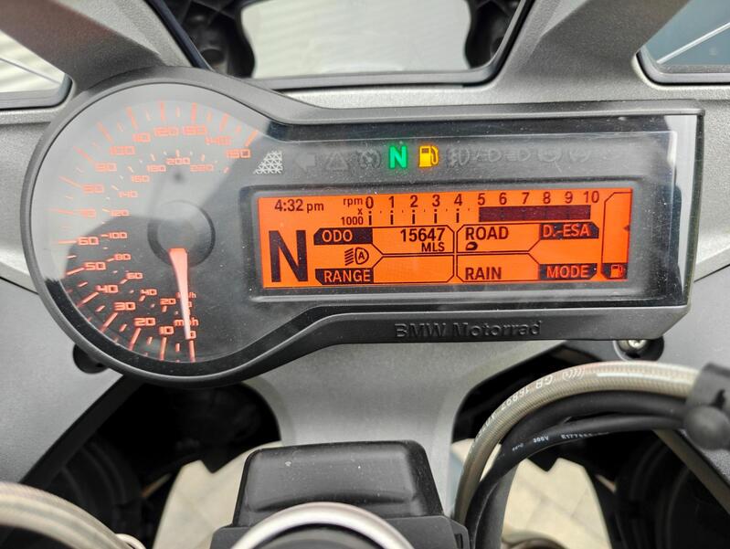 BMW R1200RS