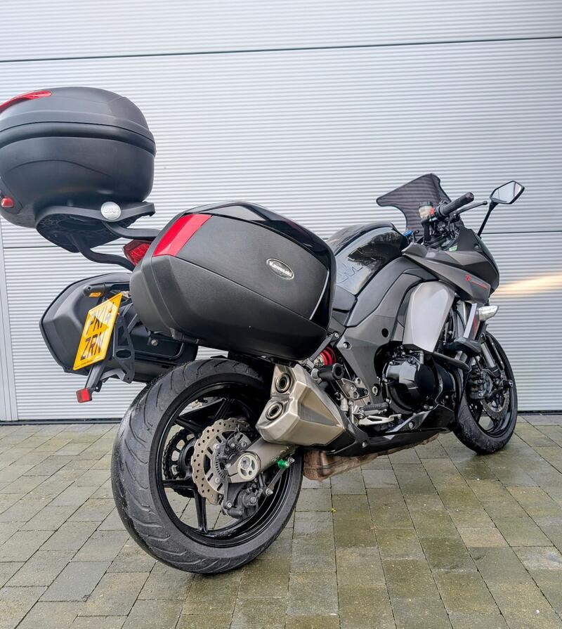 KAWASAKI Z1000