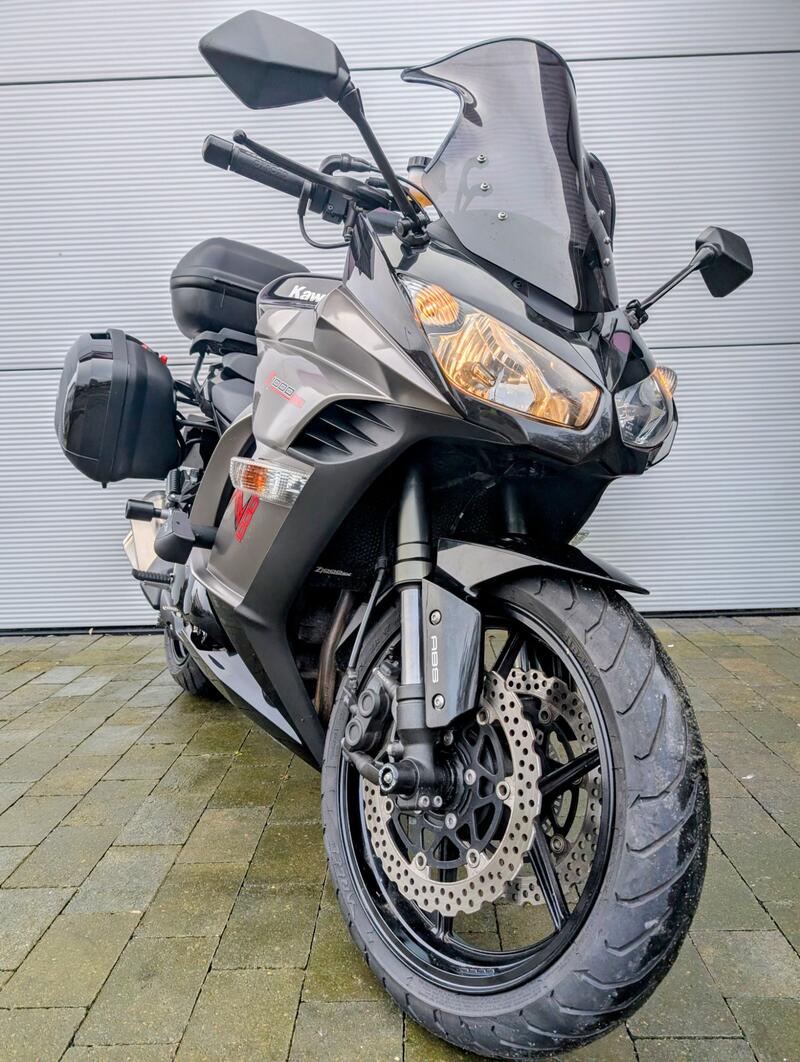 KAWASAKI Z1000