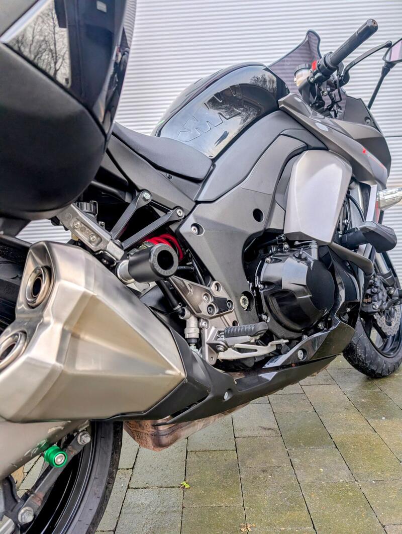 KAWASAKI Z1000