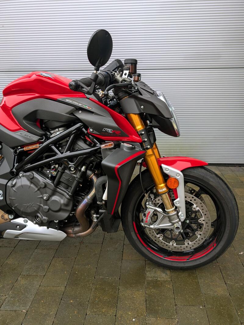 MV AGUSTA BRUTALE