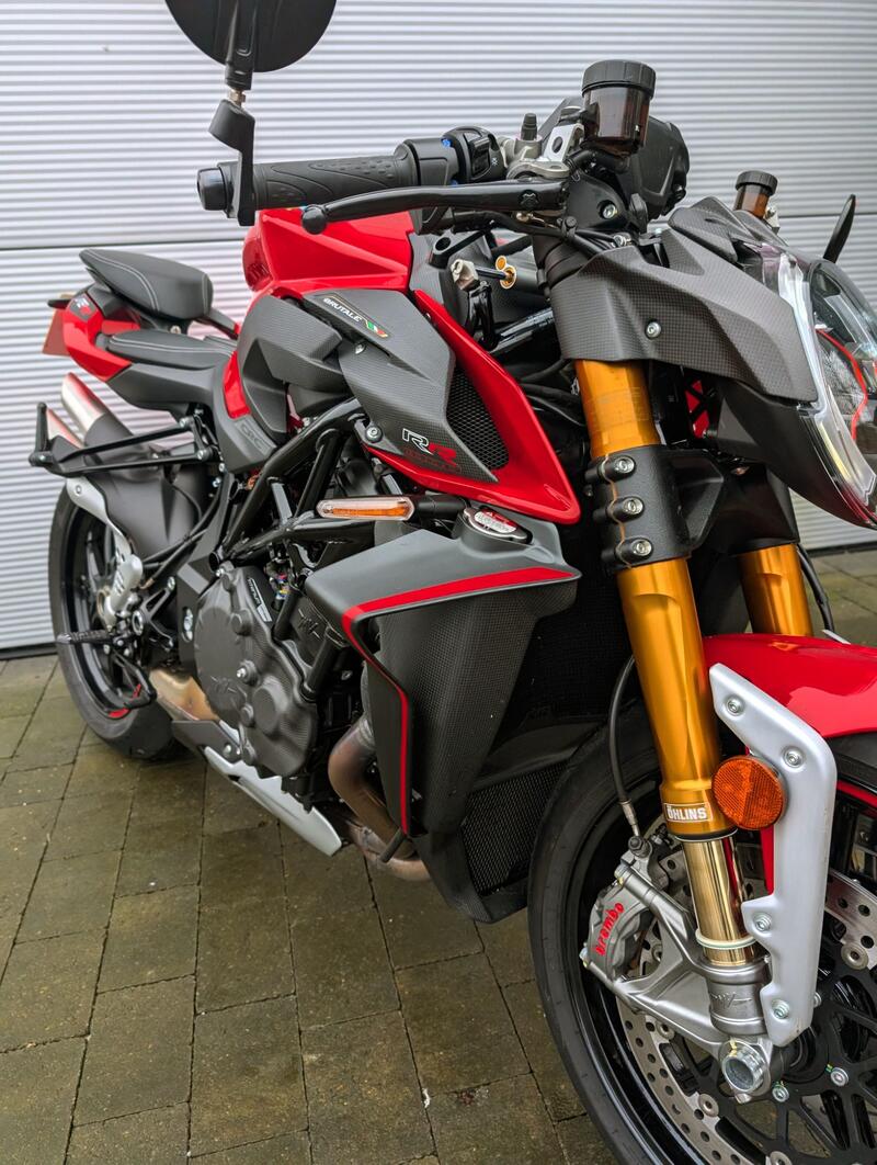 MV AGUSTA BRUTALE
