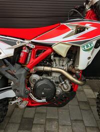 BETA RR
