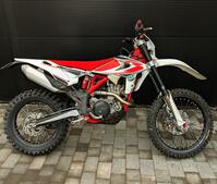 BETA RR