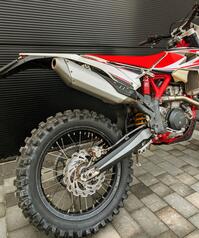 BETA RR