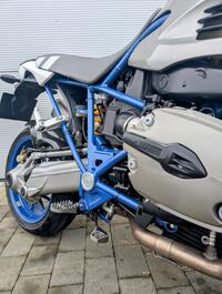 BMW HP2
