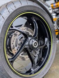 TRIUMPH SPEED TRIPLE 1050