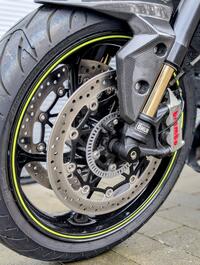 TRIUMPH SPEED TRIPLE 1050