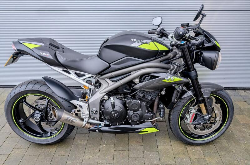 TRIUMPH SPEED TRIPLE 1050