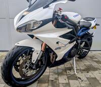 TRIUMPH DAYTONA 675