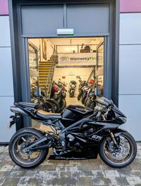 TRIUMPH DAYTONA 675