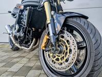 TRIUMPH SPEED TRIPLE 1050