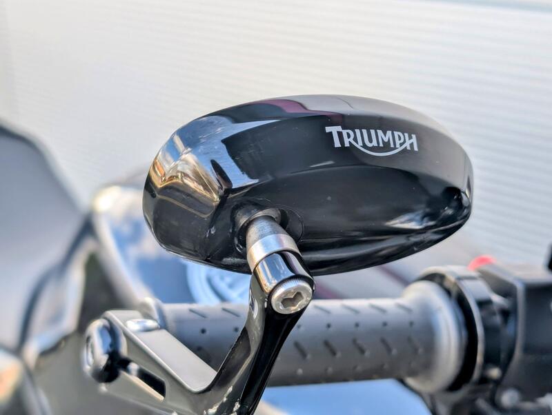 TRIUMPH SPEED TRIPLE 1050