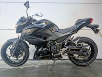 KAWASAKI Z300