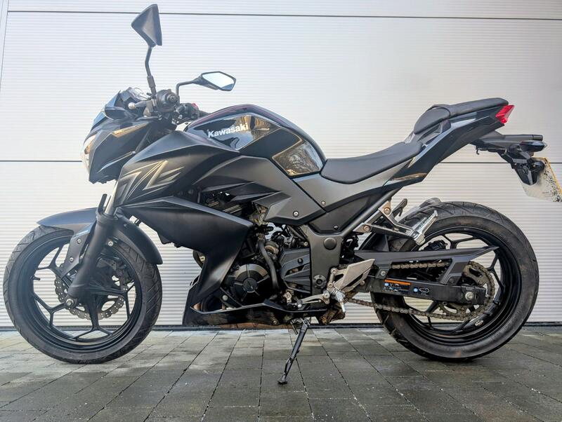 KAWASAKI Z300