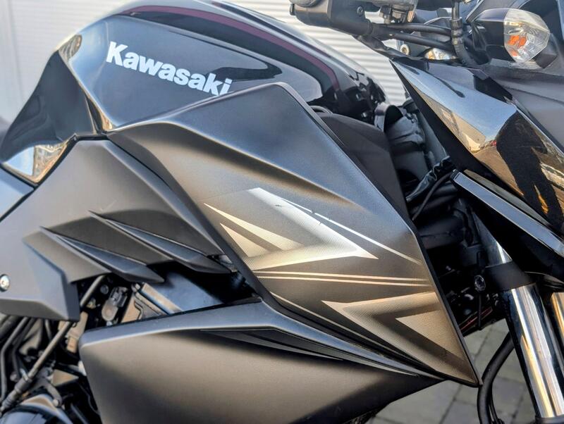 KAWASAKI Z300
