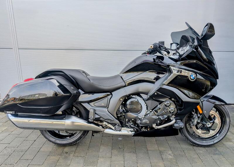 BMW K1600B