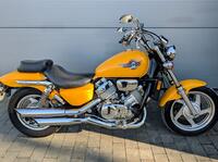 HONDA VF750