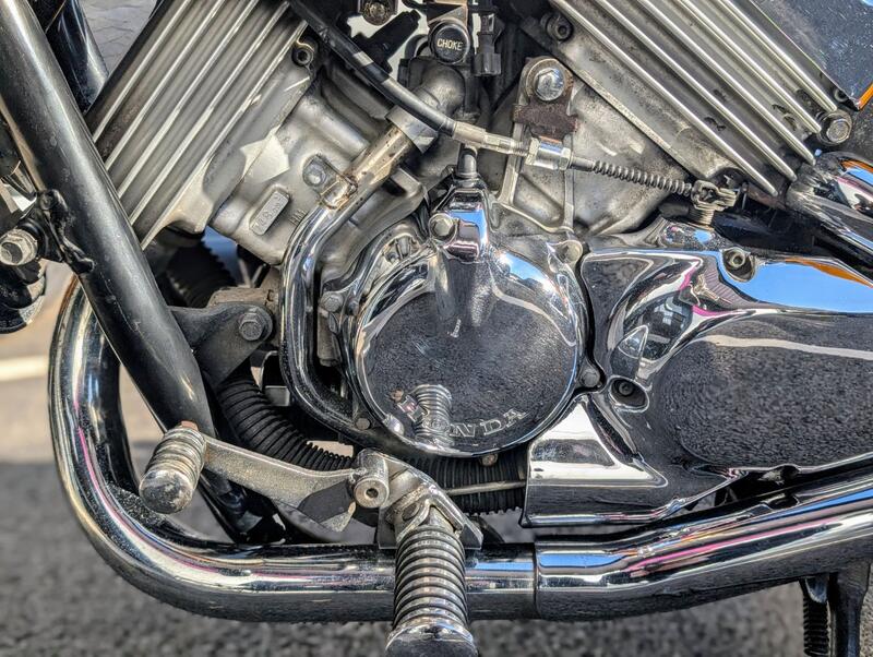 HONDA VF750