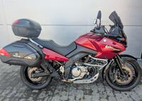 SUZUKI V-STROM 650
