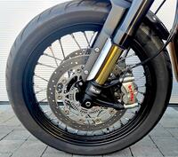 TRIUMPH Bobber