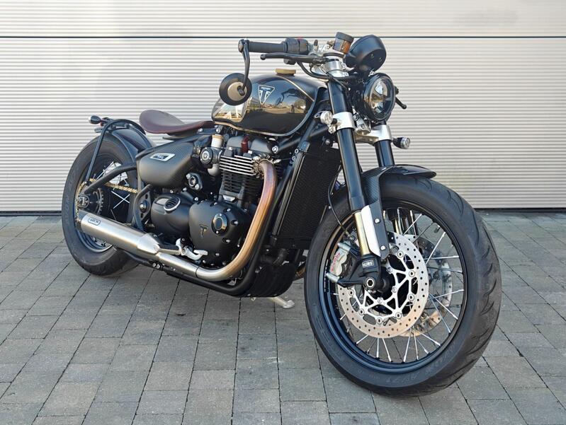 TRIUMPH Bobber