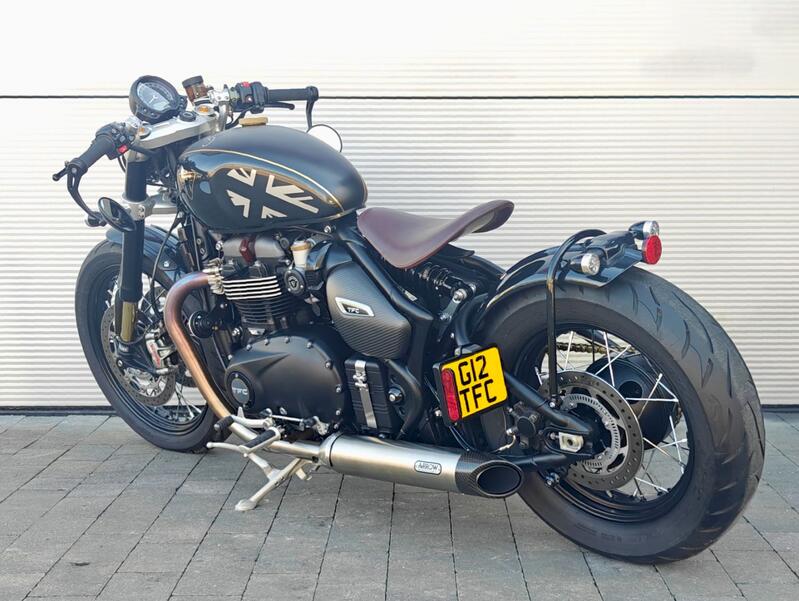 TRIUMPH Bobber