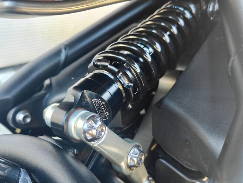 TRIUMPH Bobber
