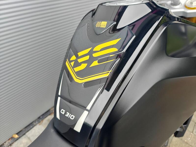 BMW G310GS