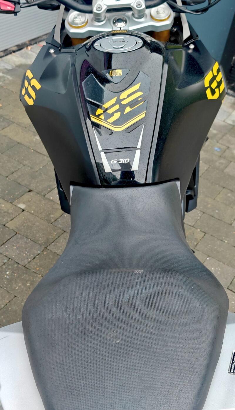 BMW G310GS