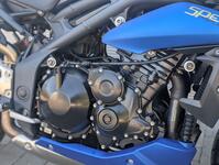 TRIUMPH SPEED TRIPLE 1050