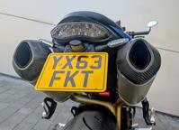 TRIUMPH SPEED TRIPLE 1050