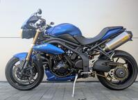 TRIUMPH SPEED TRIPLE 1050