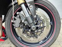 TRIUMPH STREET TRIPLE 675