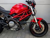 DUCATI MONSTER 796