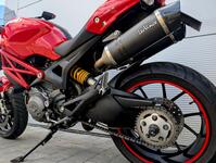 DUCATI MONSTER 796