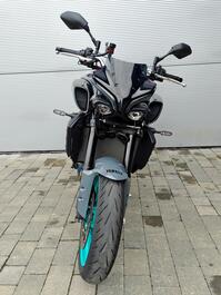YAMAHA MT-10