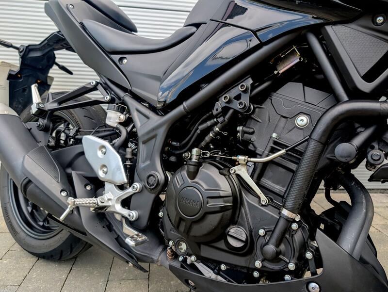 YAMAHA MT-03