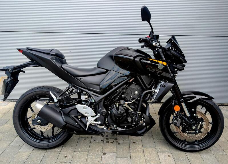YAMAHA MT-03